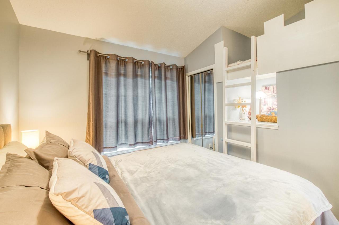Beautiful Newly Reno 2Bdm 2 Bth Sleep Up To 6 Adults & Kids Mountain View Townhouse Suite Canmore Exterior photo